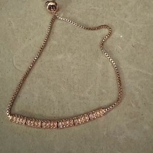 Rose gold adjustable bracelet
